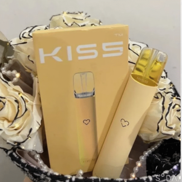鎧斯Kiss主機 通用一代拋棄式 (2) 鎧斯Kiss主機 通用一代拋棄式 Kiss主機 Kis5推出的高性能電子煙設備 鎧斯Kiss主機Kis5電子煙主機 KIS主機 KIS5主機 愷斯五號主機 鍇斯5號煙彈一代通用 kiss KISS電子煙 愷斯五號 一代通用主機 電子煙 電子菸 拋棄電子煙 蒸氣賣場